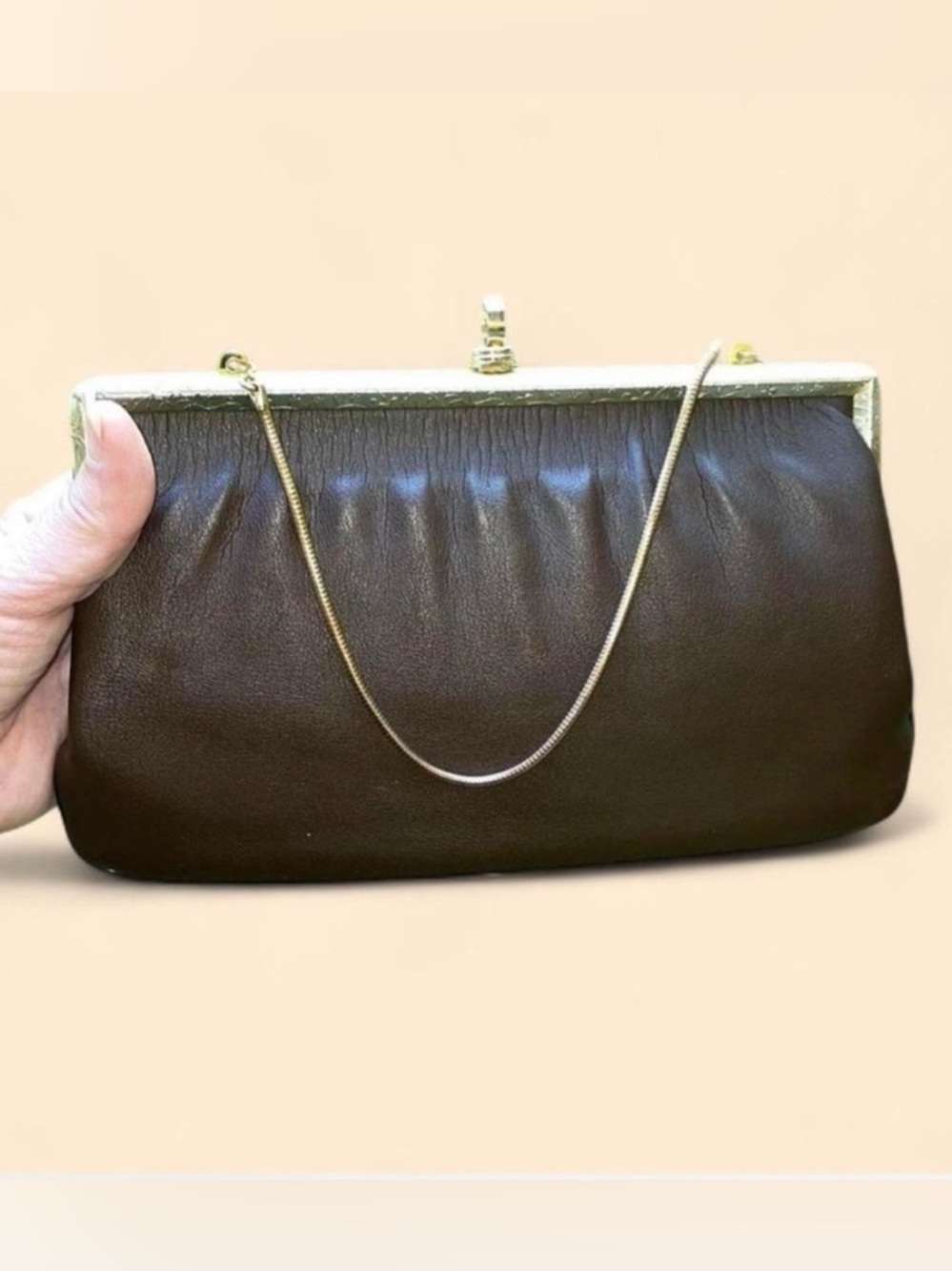 Vintage Ande’ Kiss Lock Clutch Purse